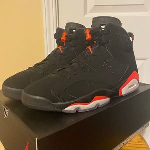 Air Jordan 6 Retro (Black/Infrared)